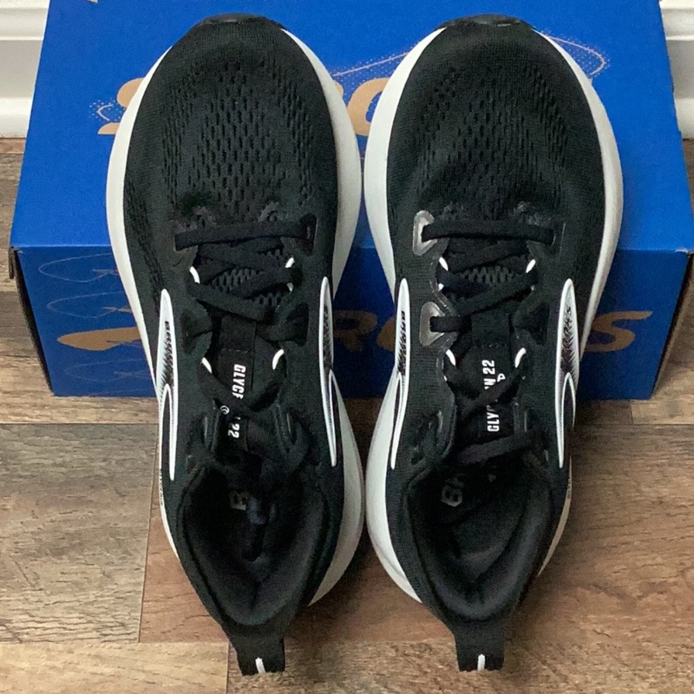 Women’s Brooks Glycerin 22 - Picture 3 of 5